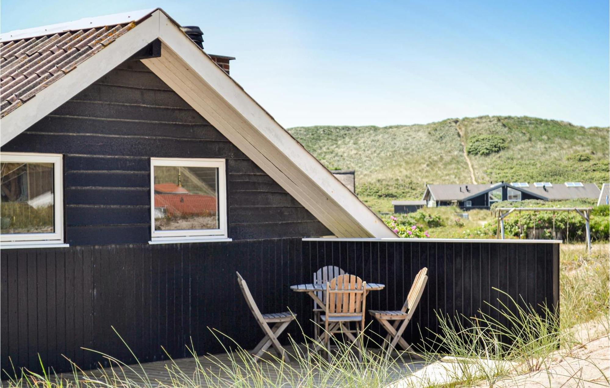 2 Bedroom Beautiful Home In Hvide Sande Bjerregard Exterior photo